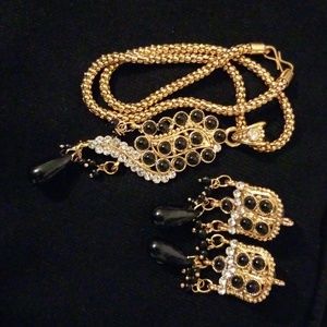 Necklace and earrings set